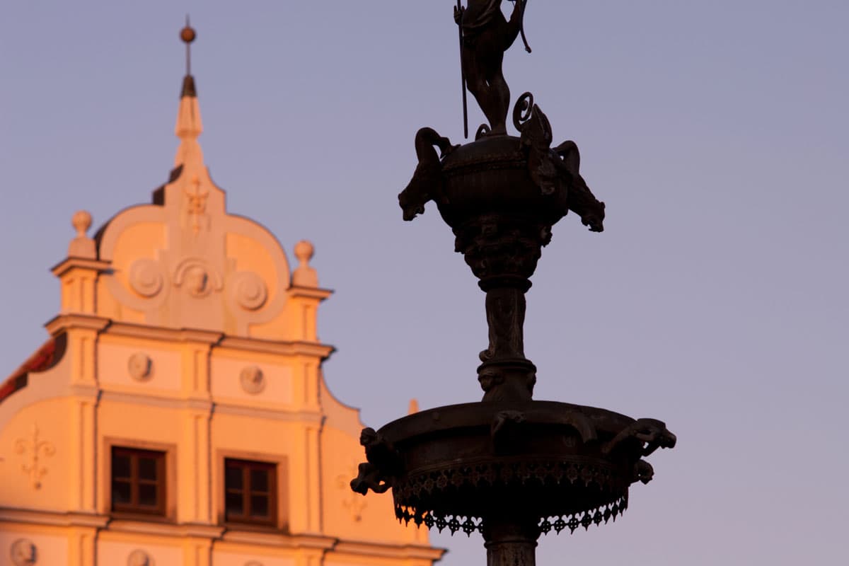 Sonnenuntergang am Rathaus LüneburgSunset at Lüneburg town hallSolnedgang ved rådhuset i LüneburgZonsondergang bij het stadhuis van Lüneburg