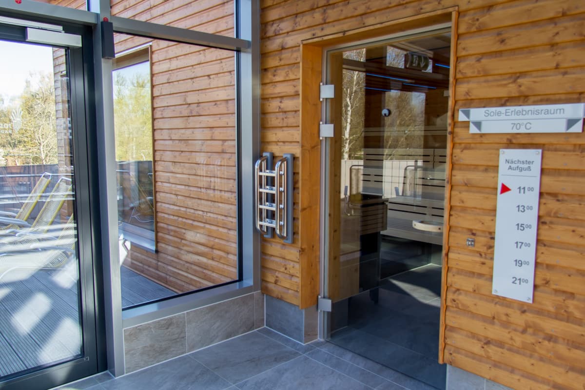Blick auf den Sole Erlebnisraum in der Therme in Bad Bevensen