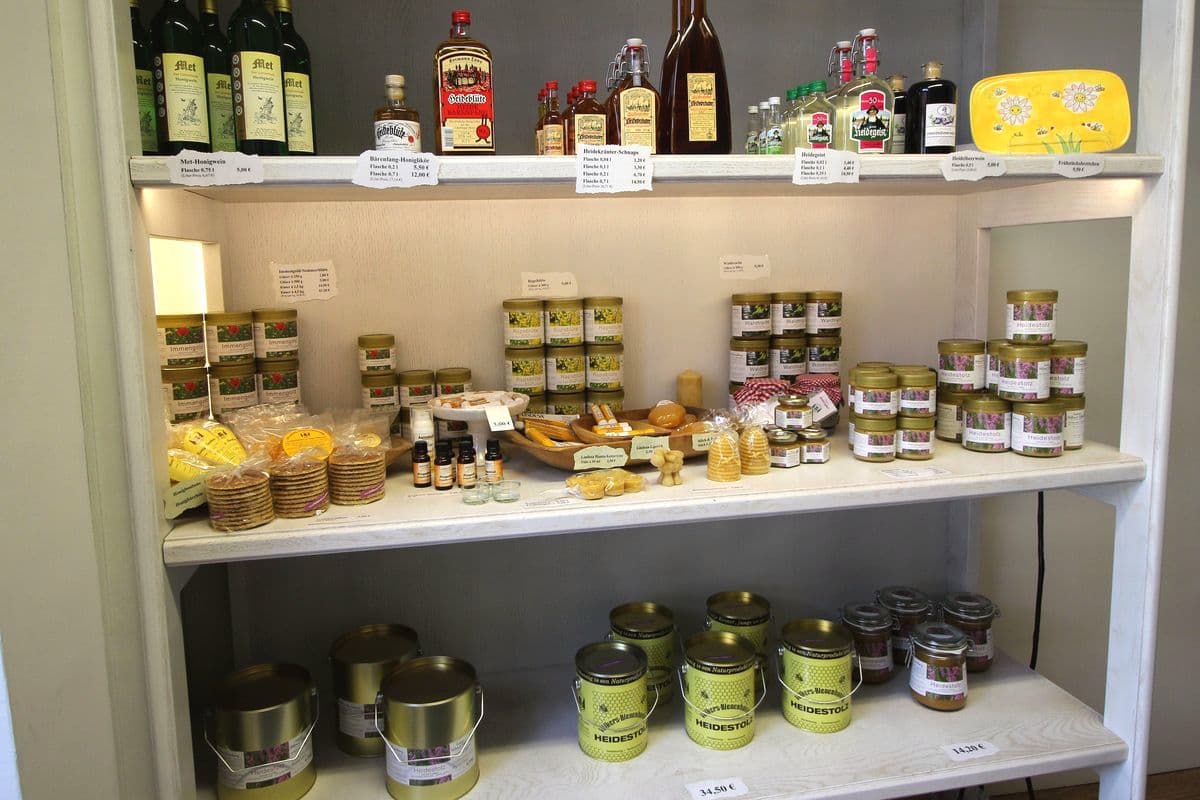 imkerei voelker, hermannsburg, suedheide, lueneburger heide, landkreis celle, heidehonig