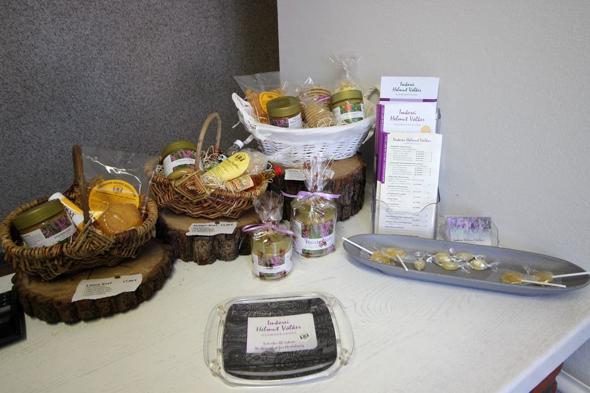 imkerei voelker, hermannsburg, suedheide, lueneburger heide, landkreis celle, heidehonig