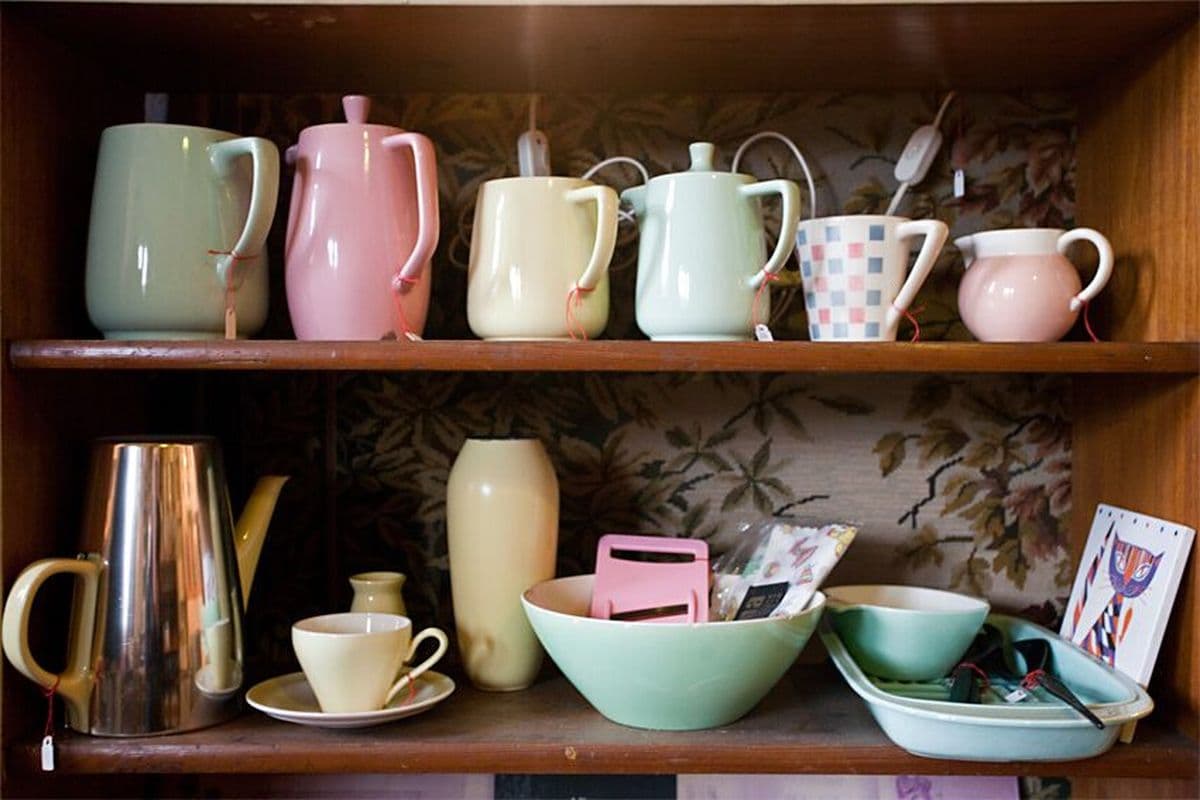 Geschirr in der Trödelscheune Bröckel