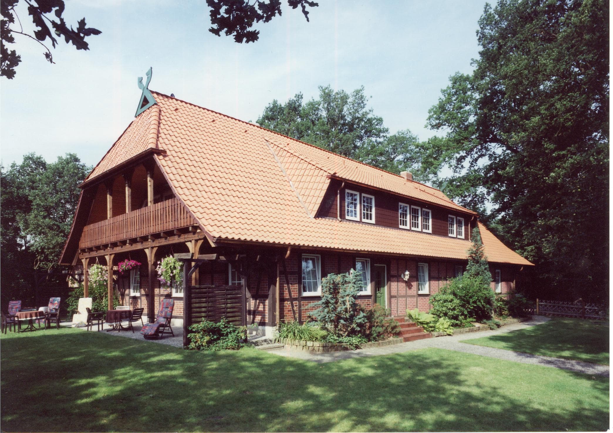 Außenansicht des Landgasthof Stössel in Altenmedingen