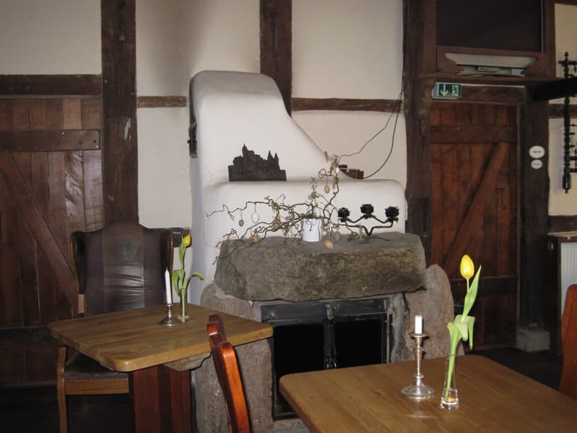 Jesteburg: Dorfkrug am Mühlenteich