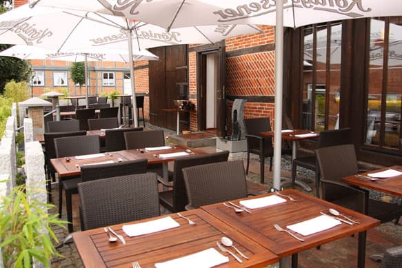 Jesteburg: Restaurant Orchideen Palast