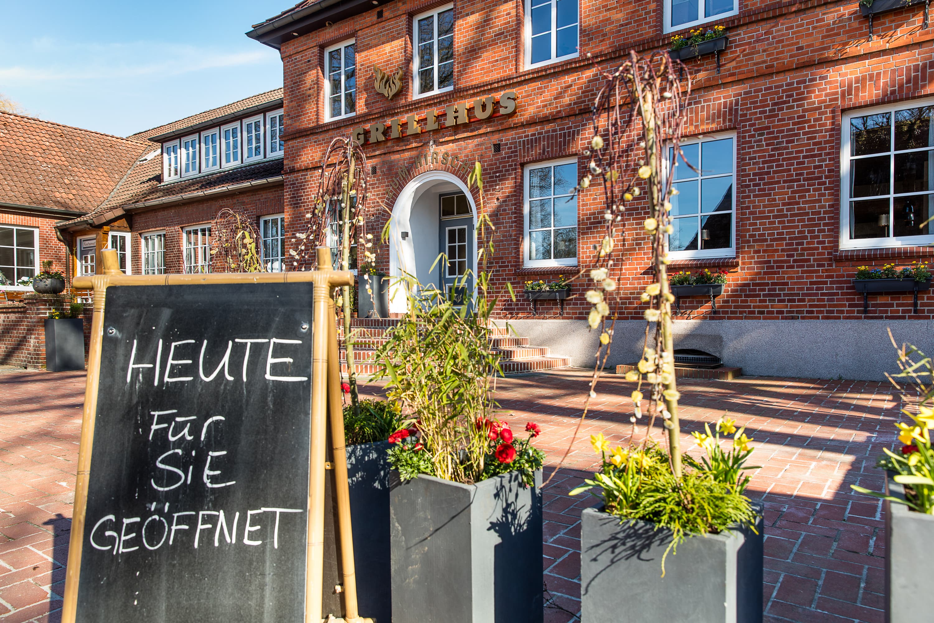 Nindorf: Restaurant - GRILLHUS zum Hirsch`n