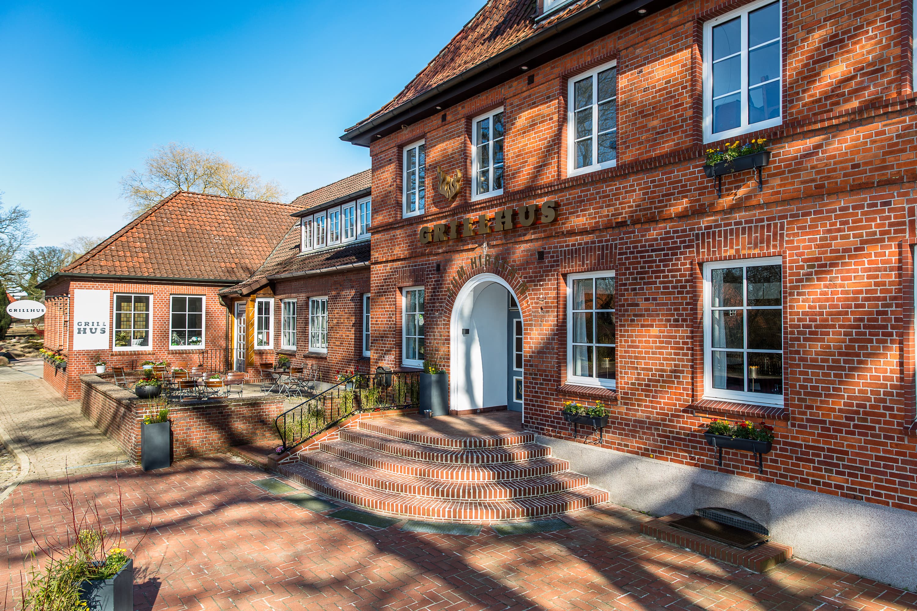 Nindorf: Restaurant - GRILLHUS zum Hirsch`n