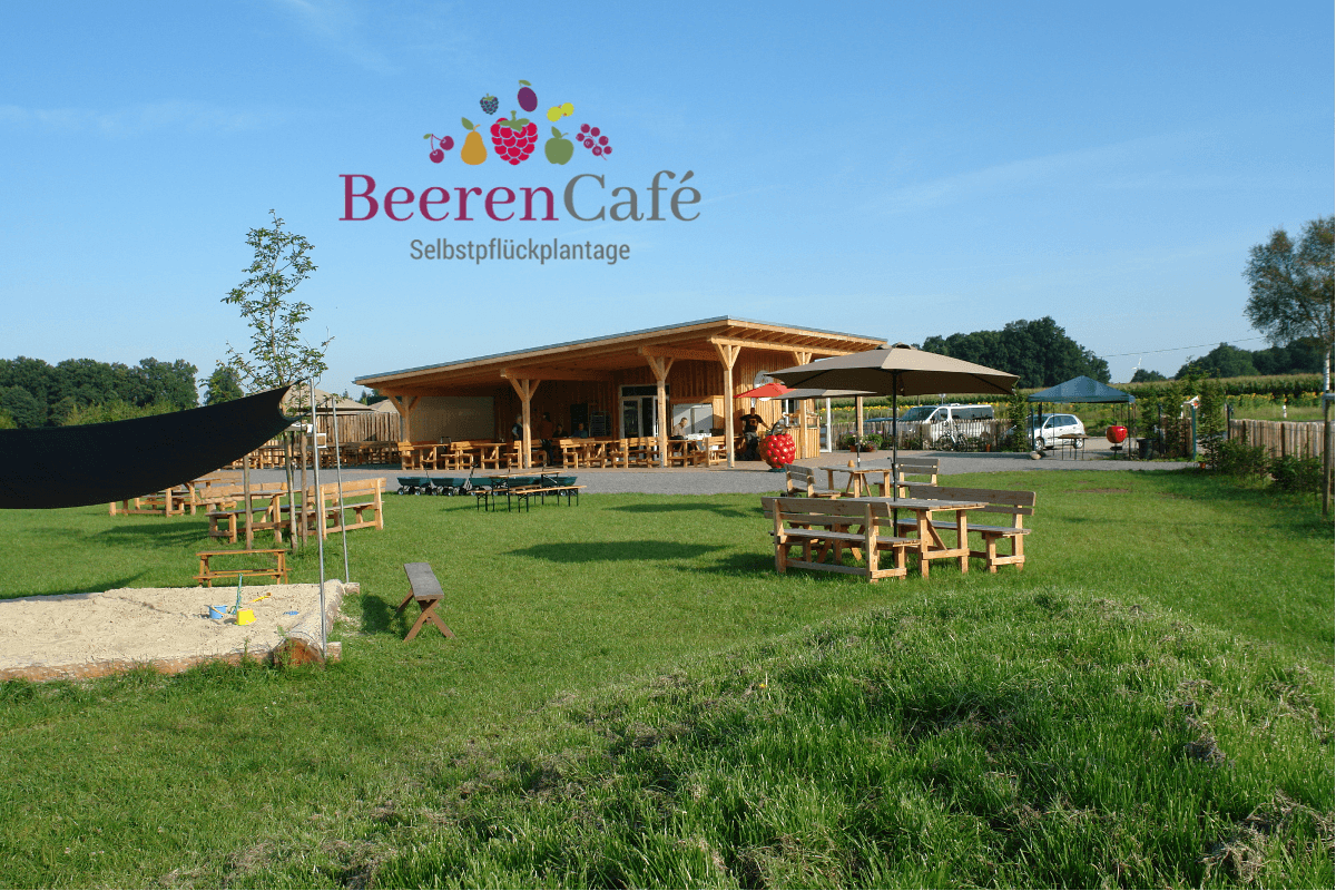 Der Beerenhof Alps mit Beerencafé in Gockenholz