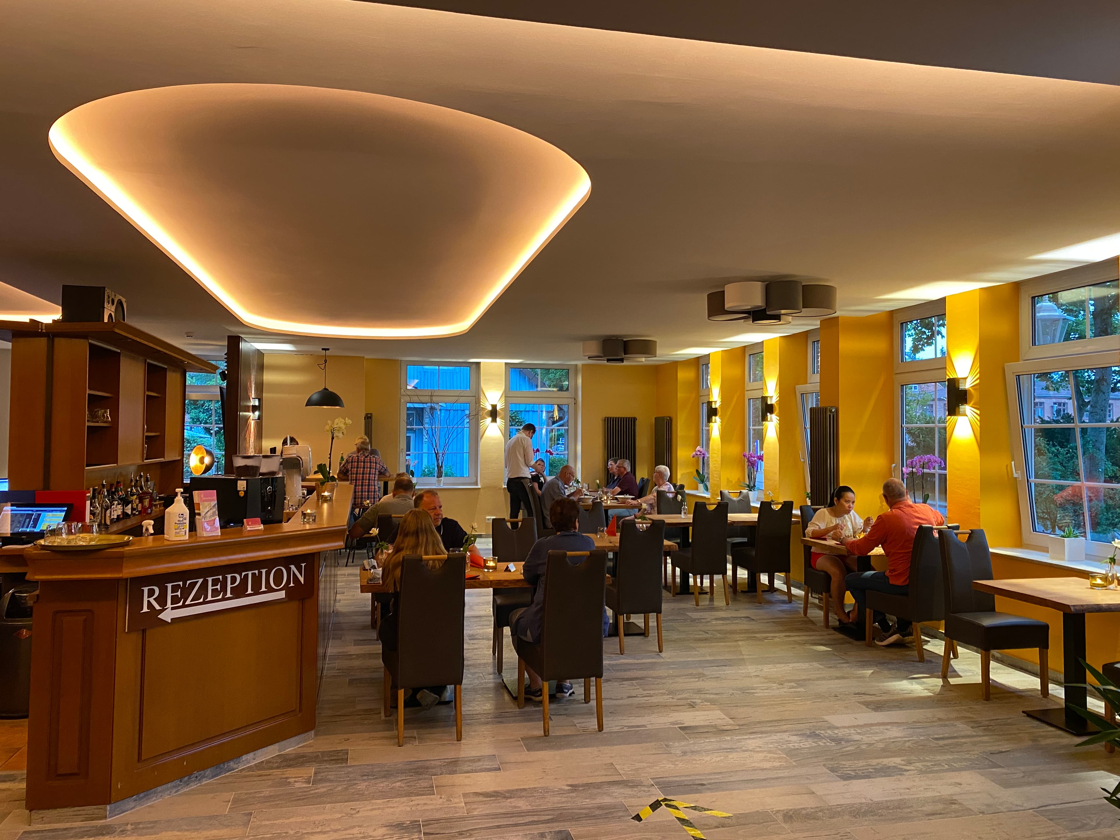 Der Speisesaal im Restaurant La Brasserie in Celle