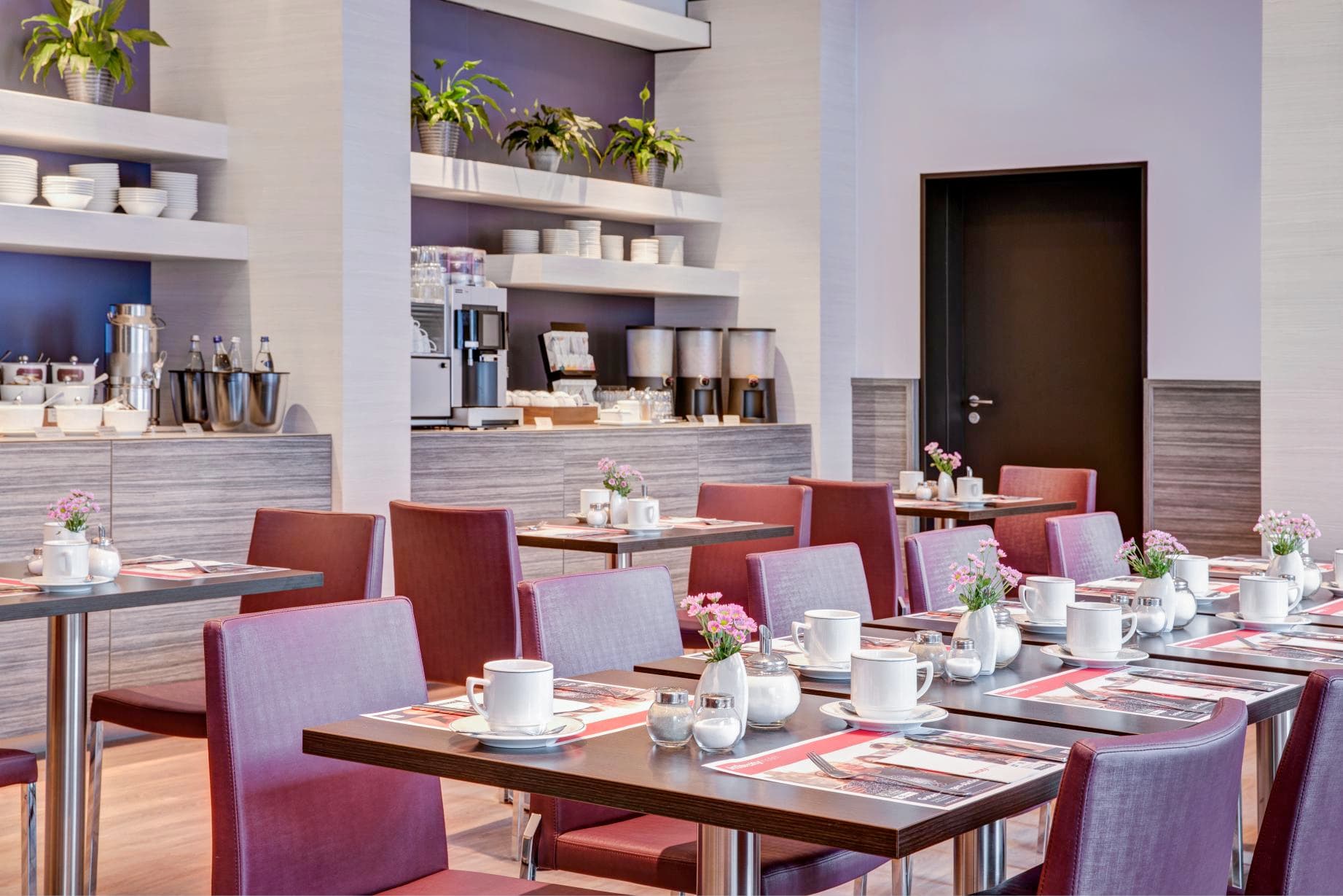 Lecker essen im Restaurant des Intercity Hotel Celle