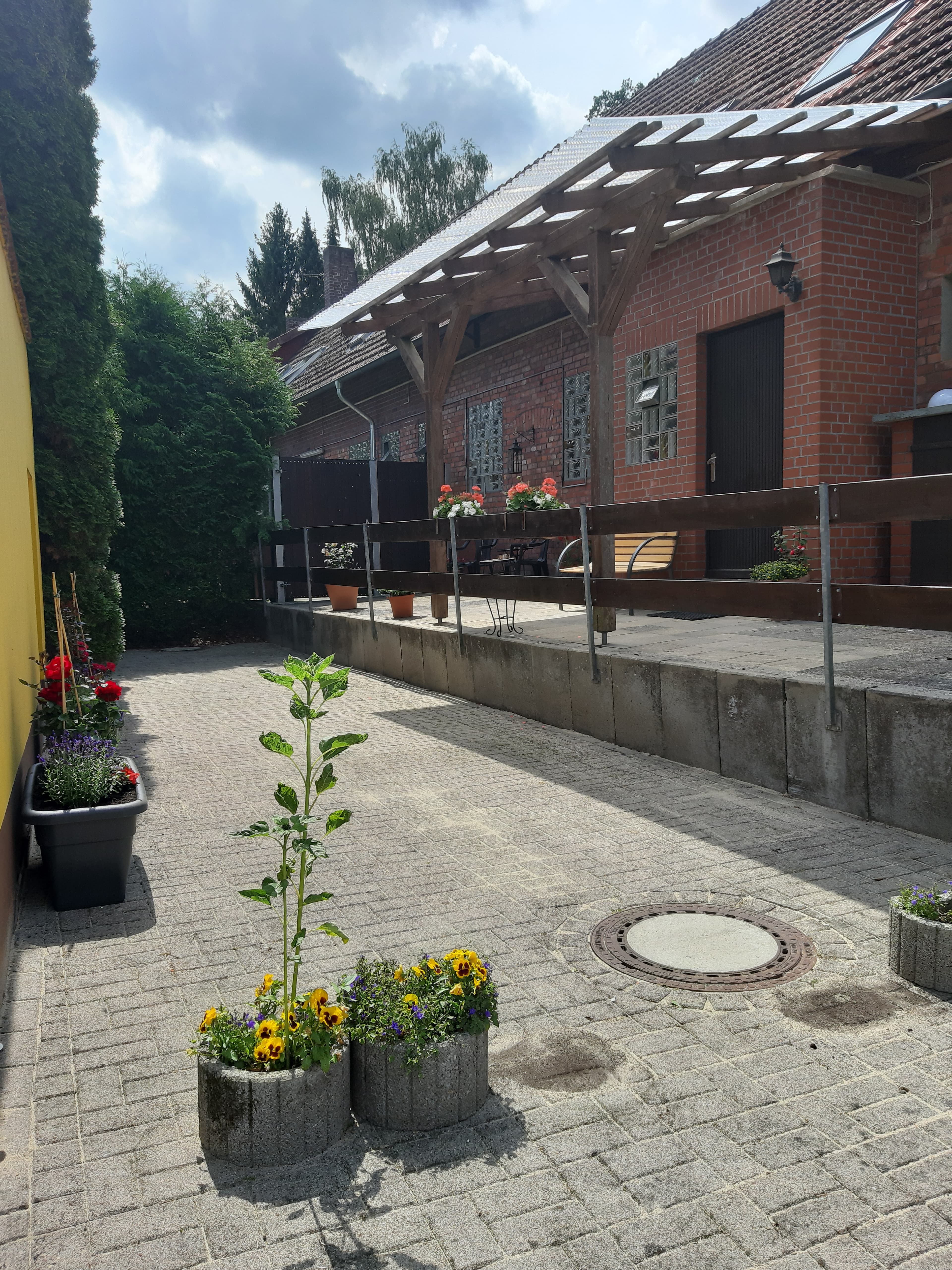 Terrasse der Gasthaus-Pension "Im Rehwinkel" in Soltau