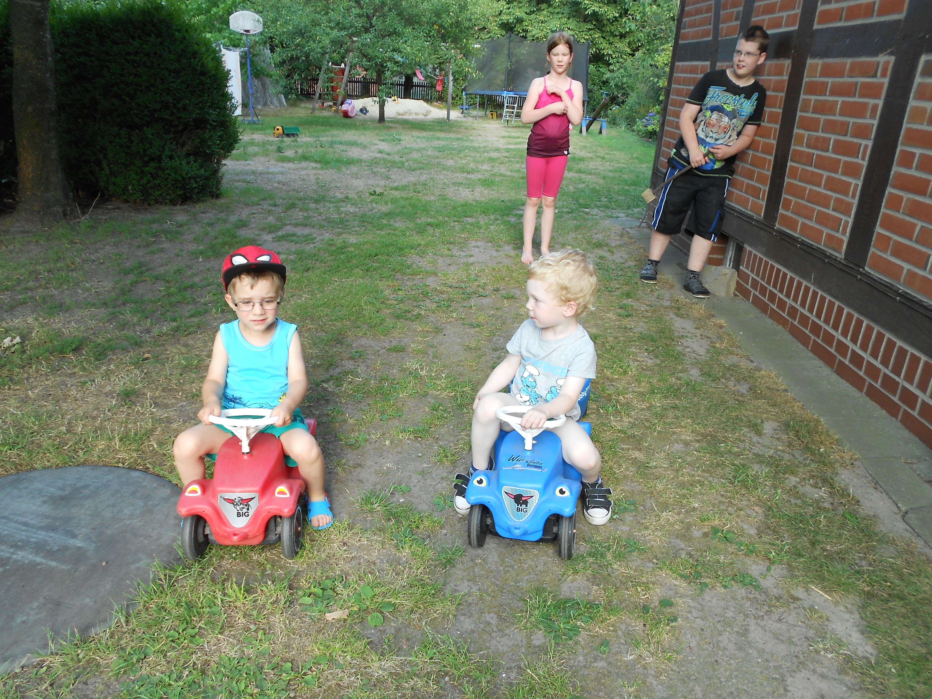 Bobbycar auf dem Ferienhof Fegebank in Grethem