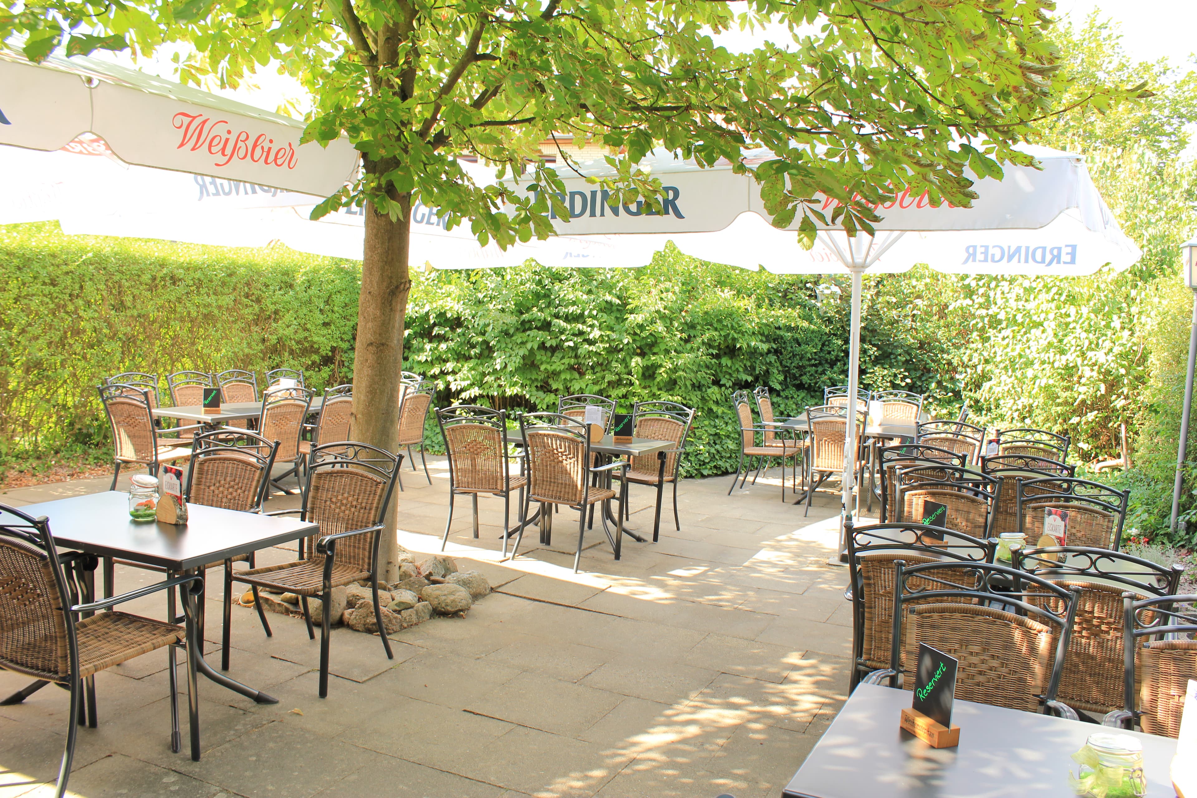 Biergarten Hotel "Zur alten Wassermühle" Bienenbüttel