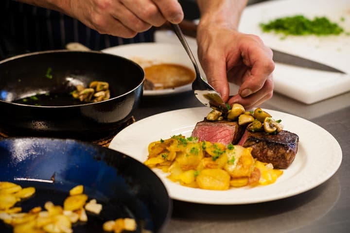 LandHaus Zum LindenHof steak