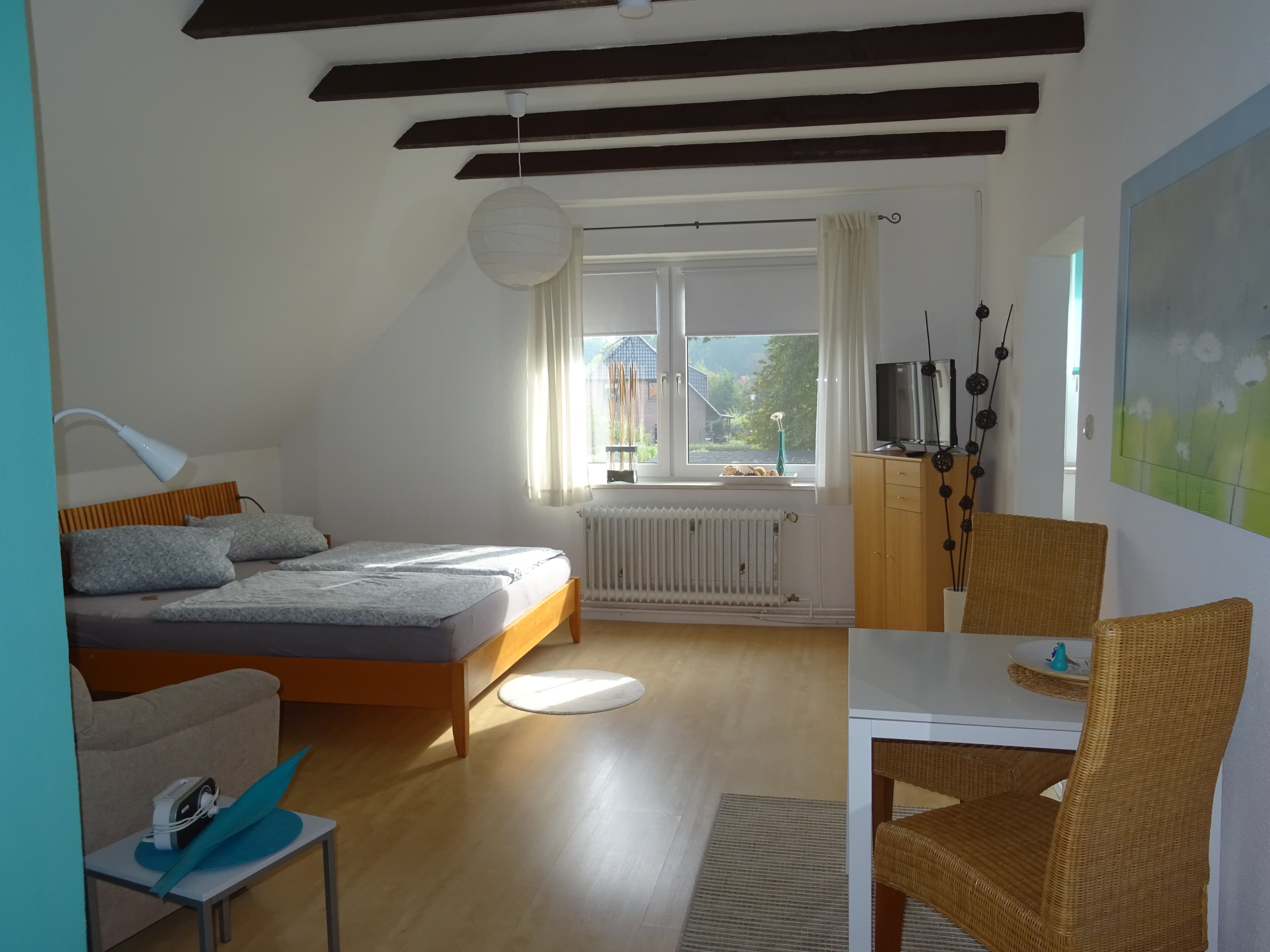 Wohnraum in dem Apartment 2 des Scharnebecker Gästehauses in Scharnebeck