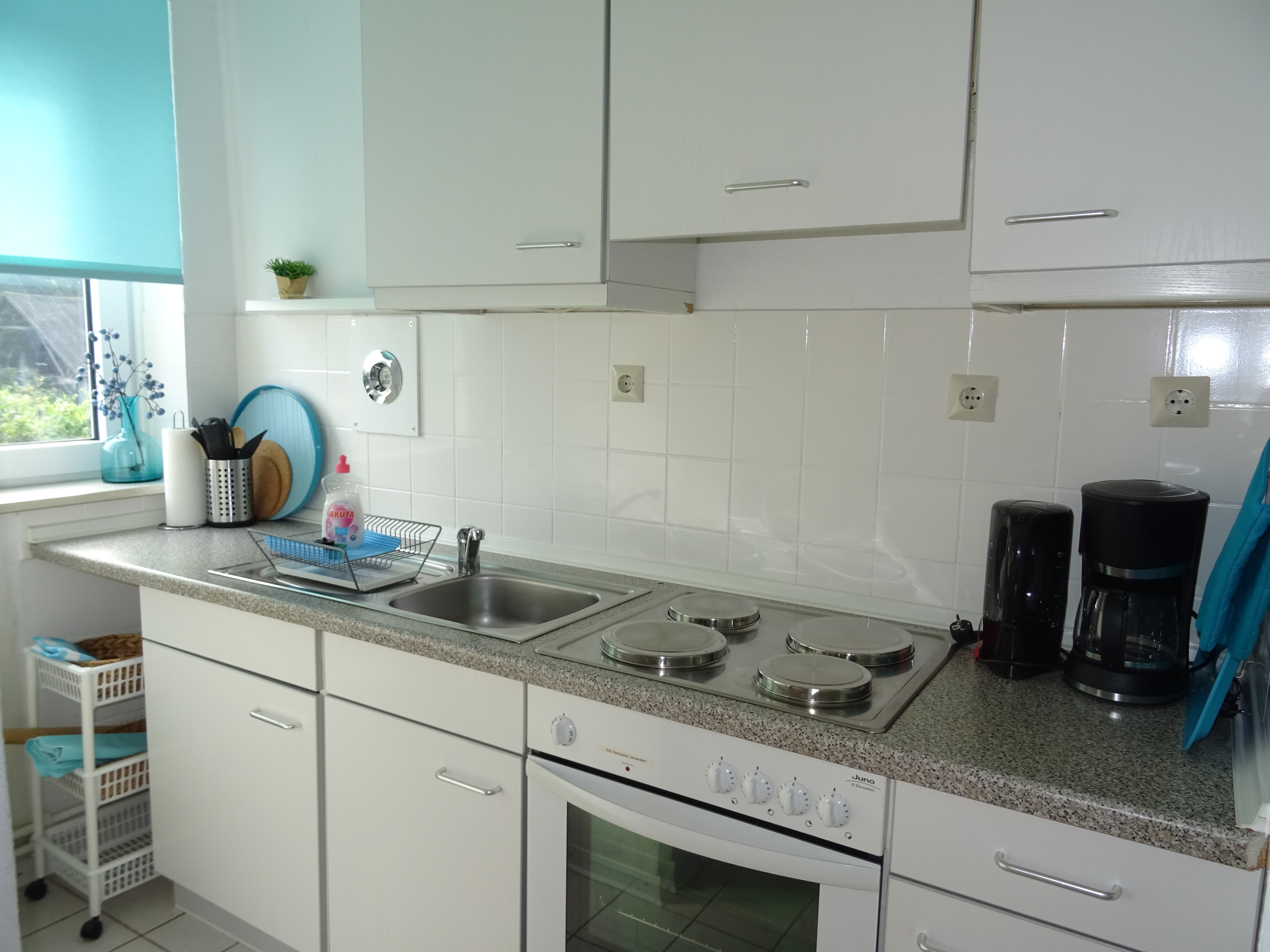 Küchenzeile in dem Apartment 2 des Scharnebecker Gästehauses in Scharnebeck