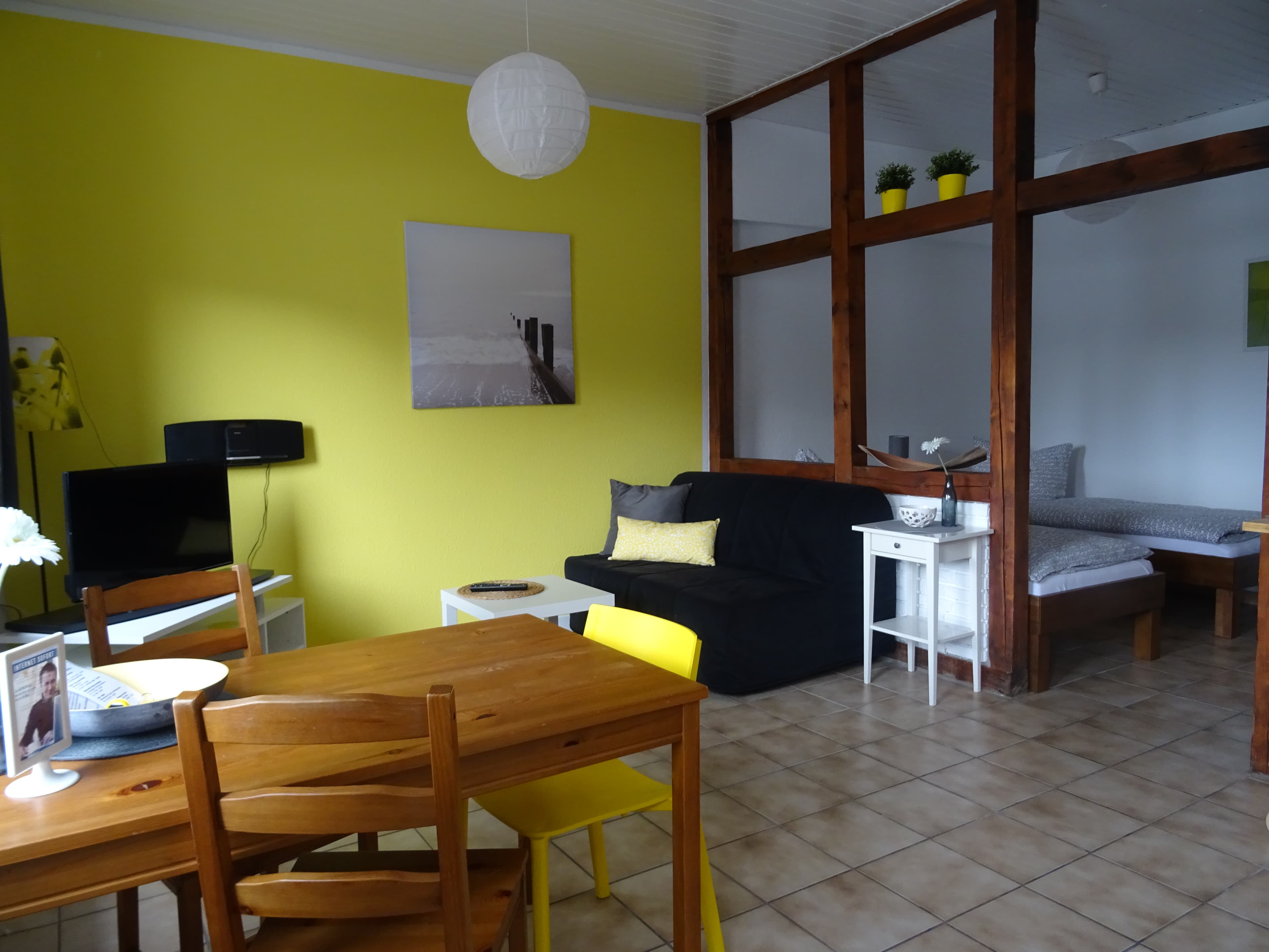 Wohnraum in dem Apartment 5 des Scharnebecker Gästehauses in Scharnebeck