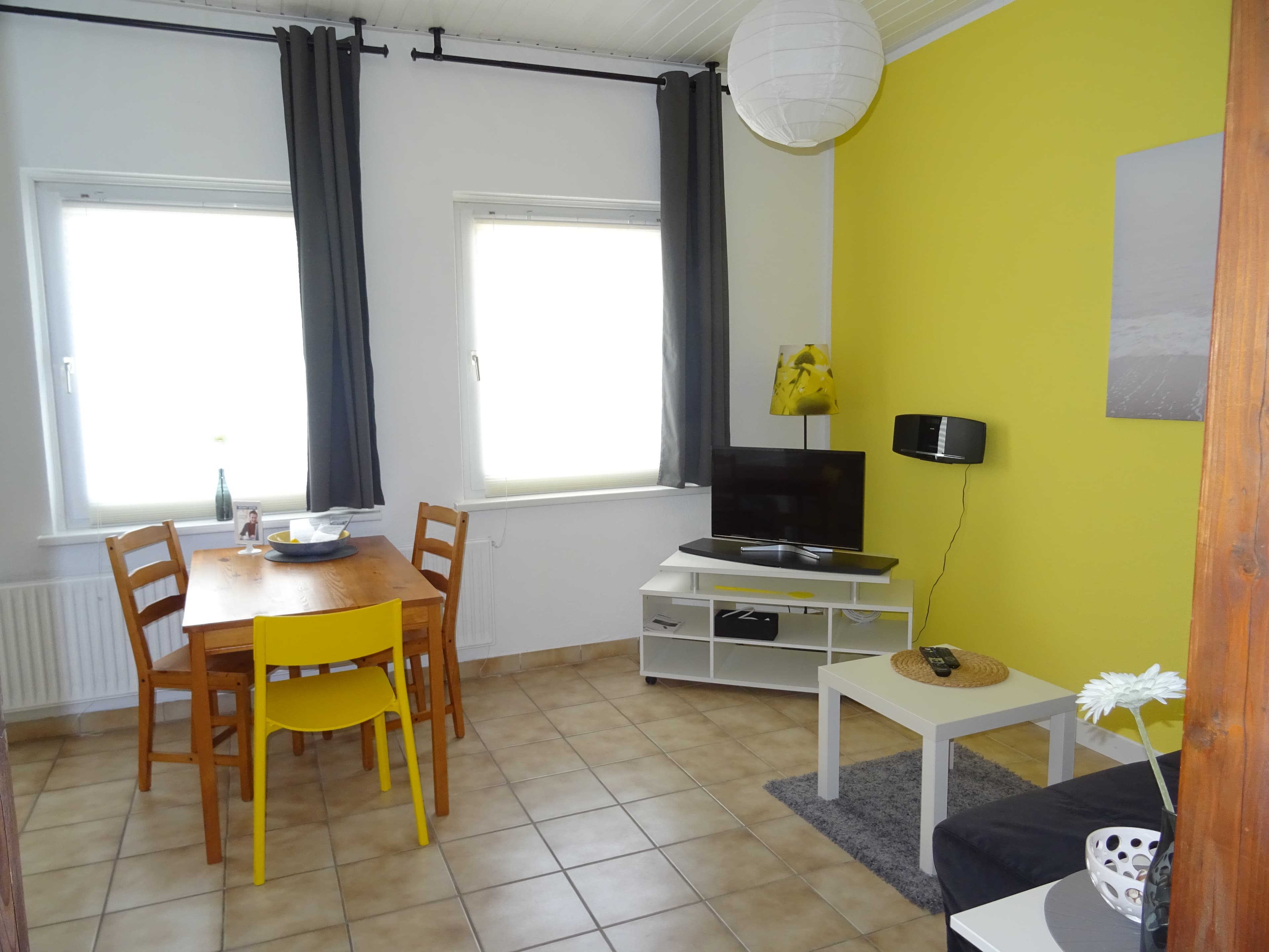 Essecke in dem Apartment 5 des Scharnebecker Gästehauses in Scharnebeck