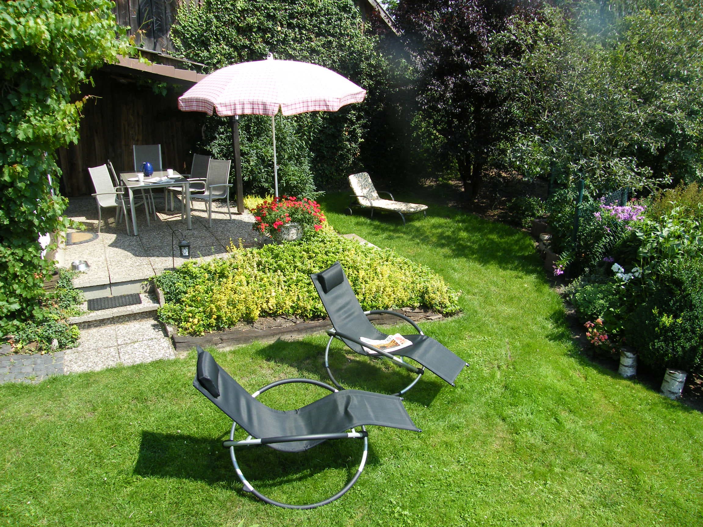 Terrasse und Garten