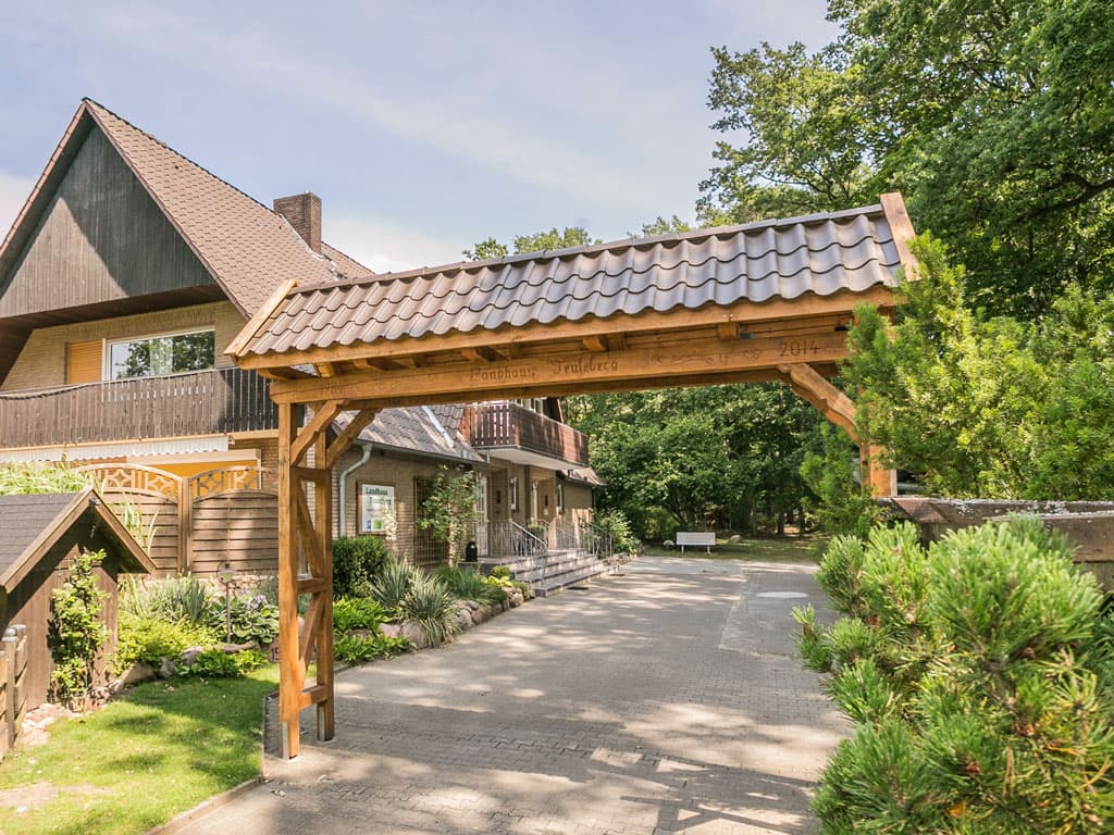 Einfahrt des Landhaus Teuteberg in Bad Bevensen