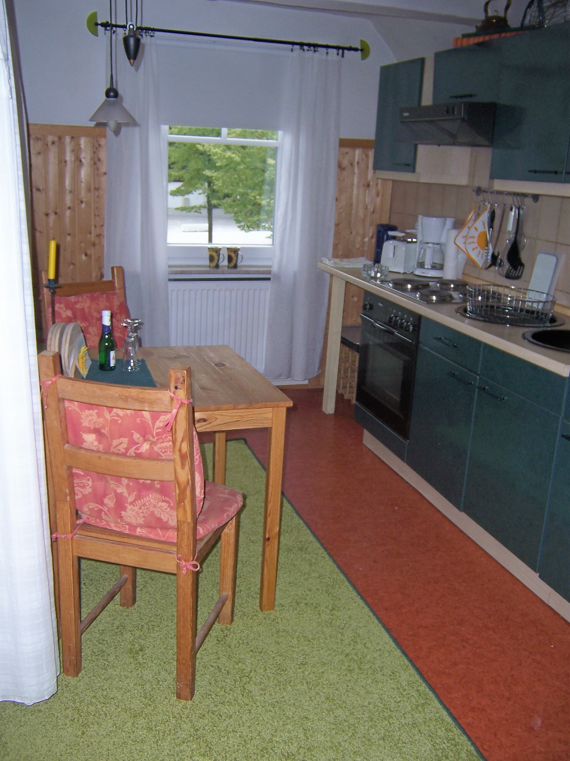 Küche in der Sonnenblumenwohnung Atelier am Markt in Hermannsburg