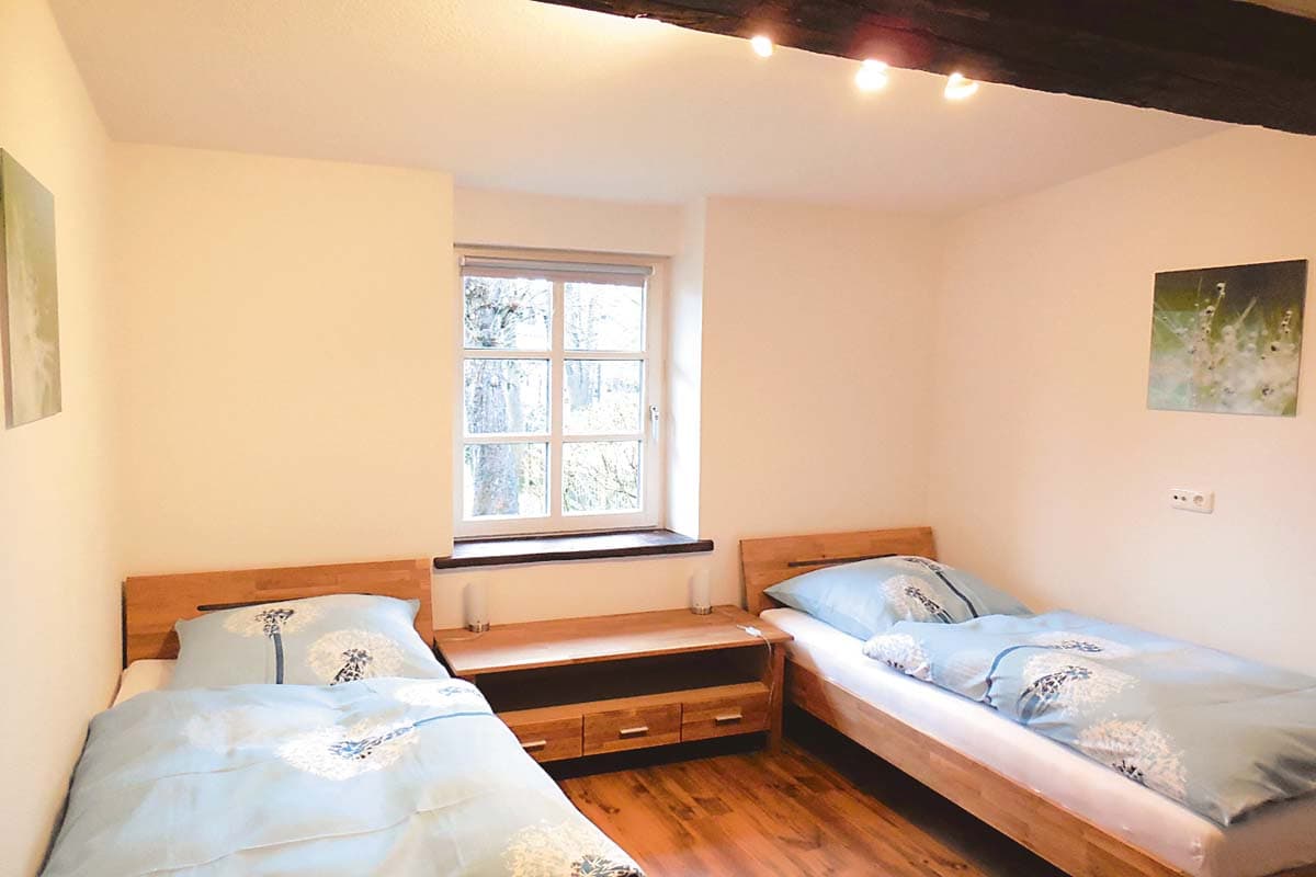 Zweibettzimmer in der Ferienwohnung Reethof 1575 an der Seeve in Jesteburg
