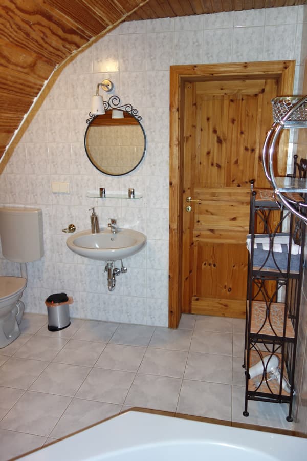 Badezimmer der Kleinen Farm und Co in Tostedt