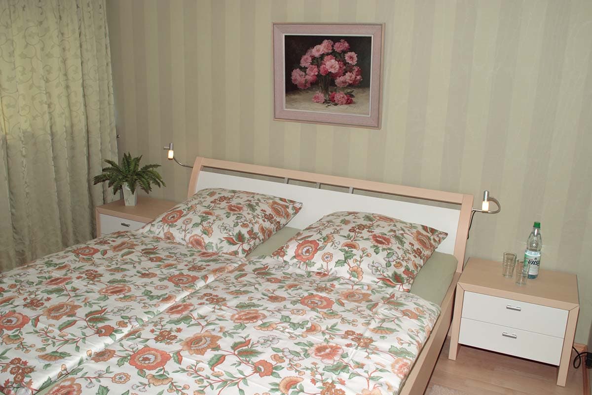 Schlafzimmer in der Ferienwohnung Am Heidepark in Bispingen