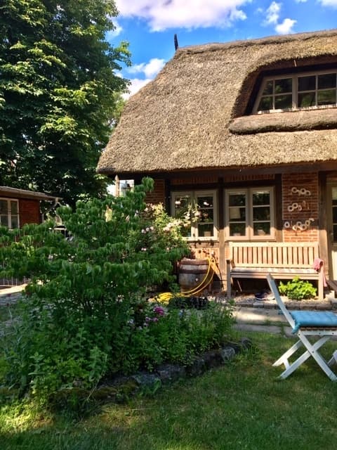 Gartenansicht der Ferienwohnung Mühlenkate in Hittbergen