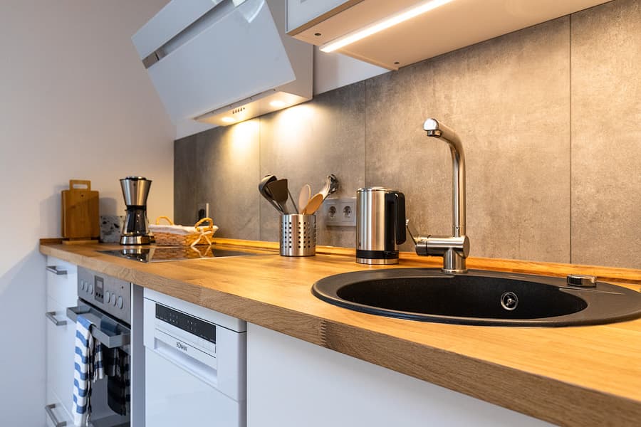 Küche in den Ferienwohnungen Villa-Duck-Dich-Südheide in Hermannsburg