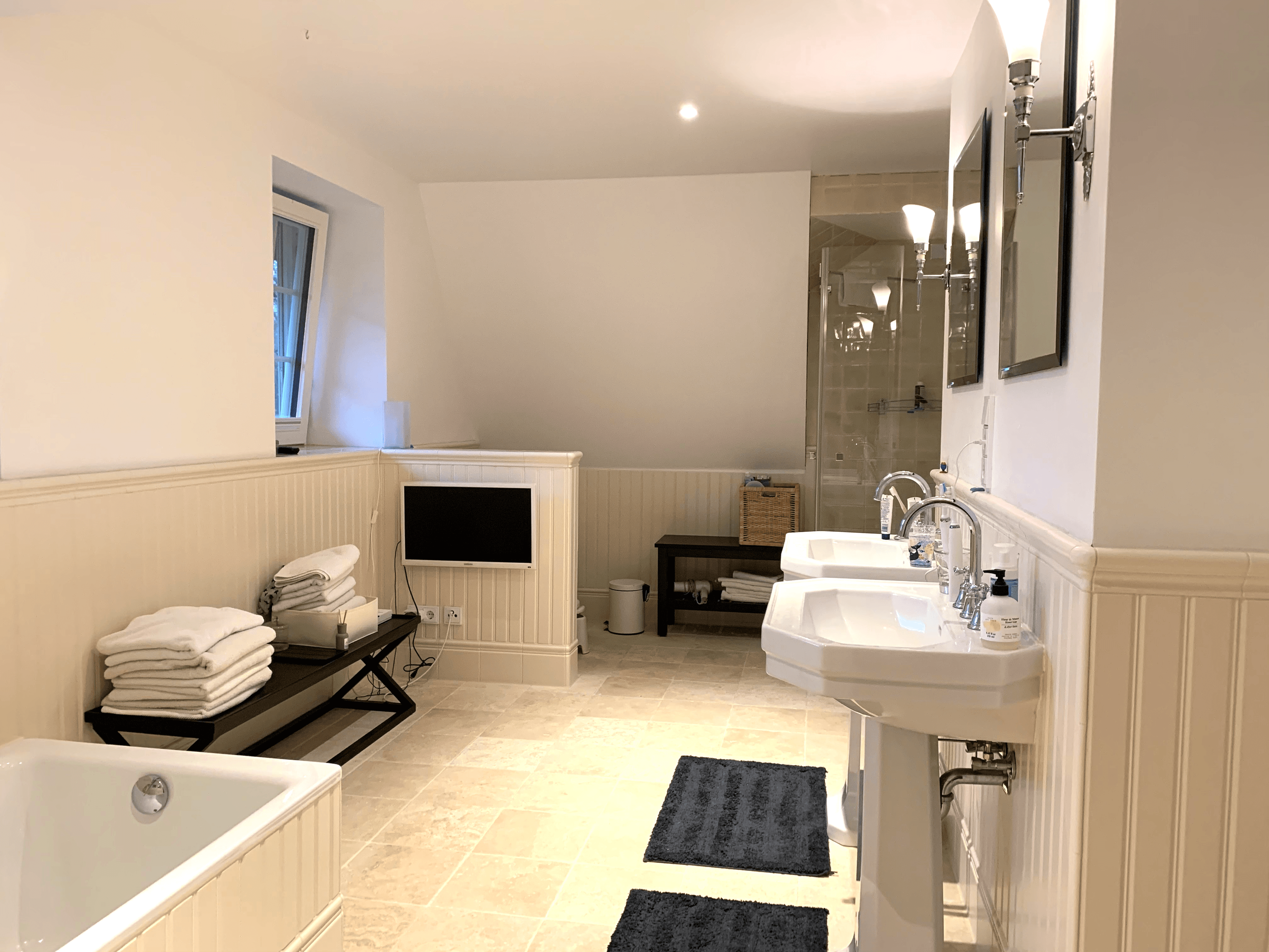 Bad im Ferienhaus Nordheidevilla in der Lüneburger heide