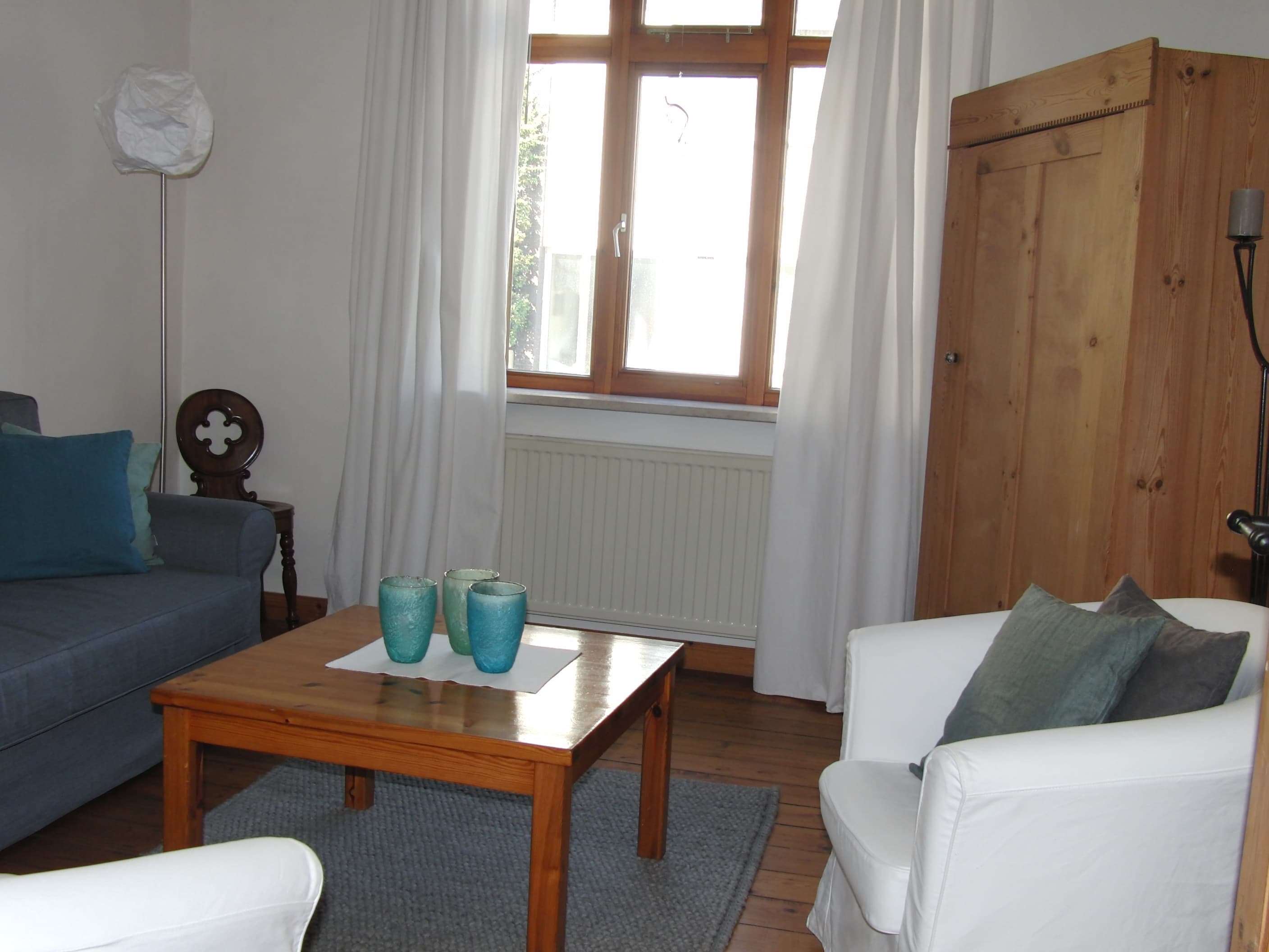 Wohnzimmer in der Ferienwohnung Gästehaus EinsA in Celle