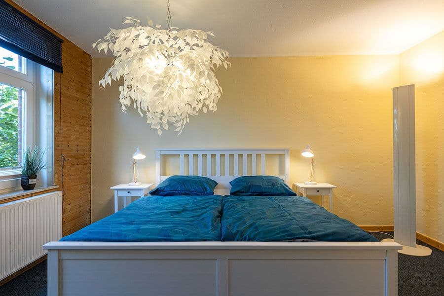 Schlafzimmer in der Ferienwohnung The Old Heroes Flat in Hermannsburg