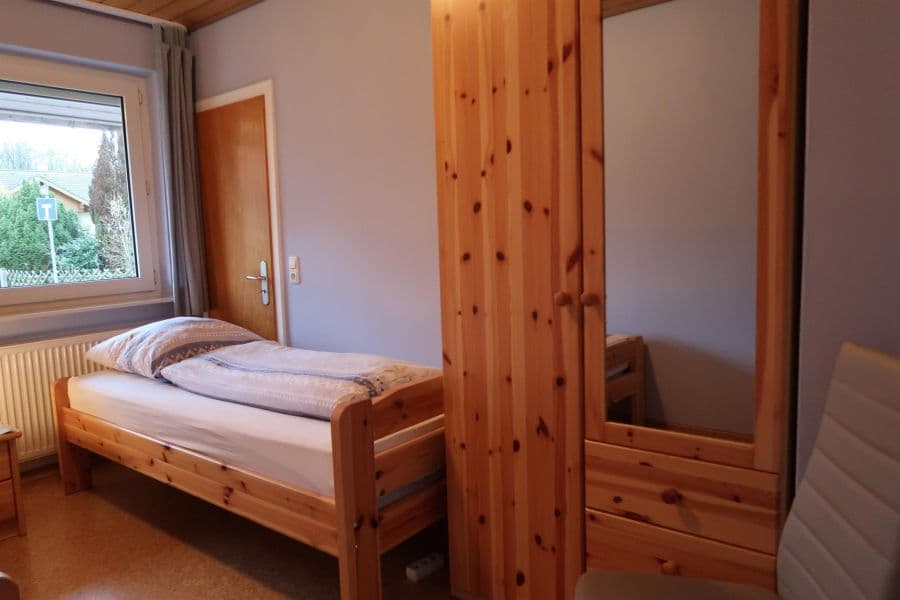 Das Schlafzimmer 2 in der Ferienwohnung Wildung in Lüneburg