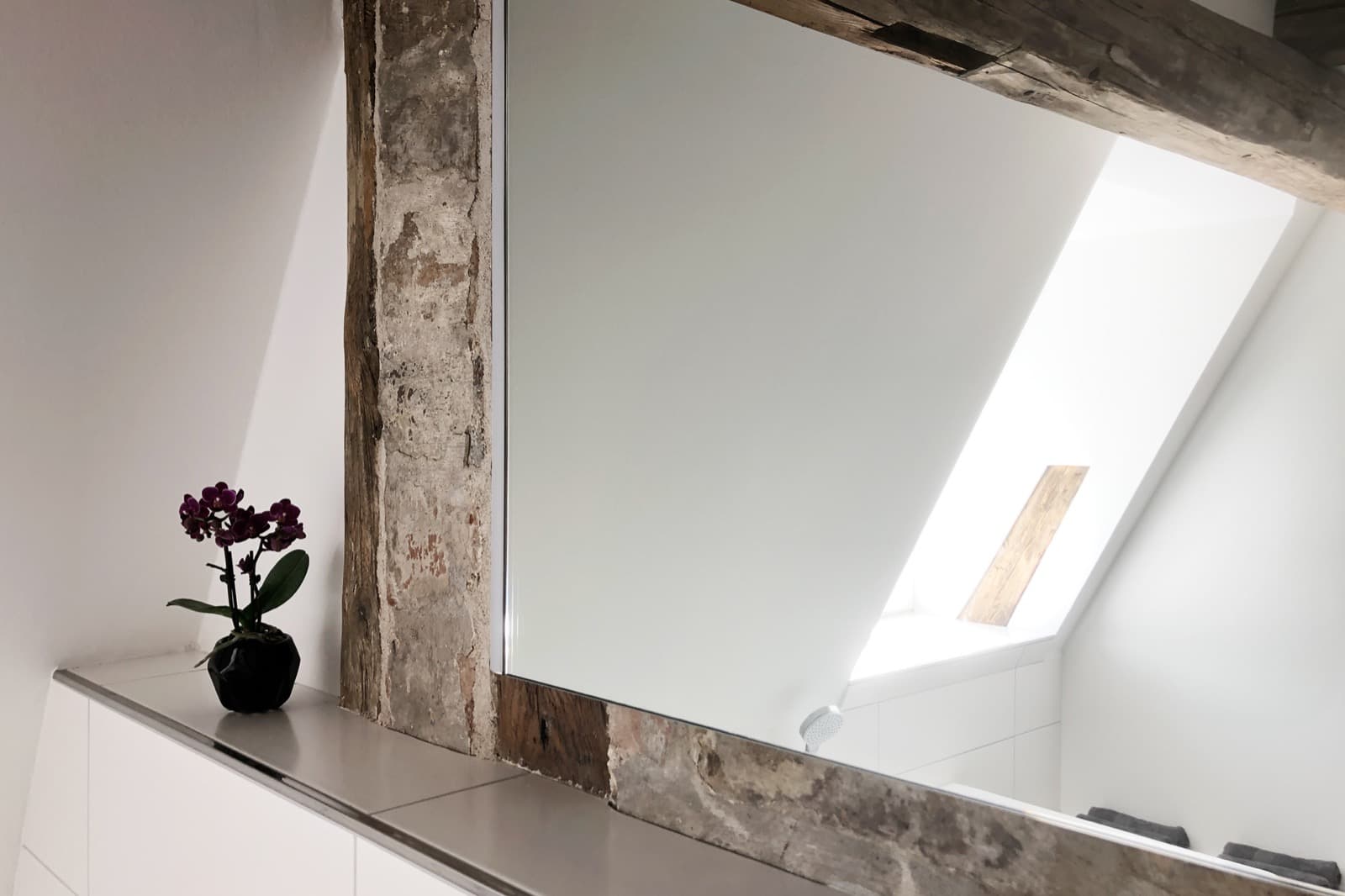 Badezimmer in der Michaelis Suite in Lüneburg