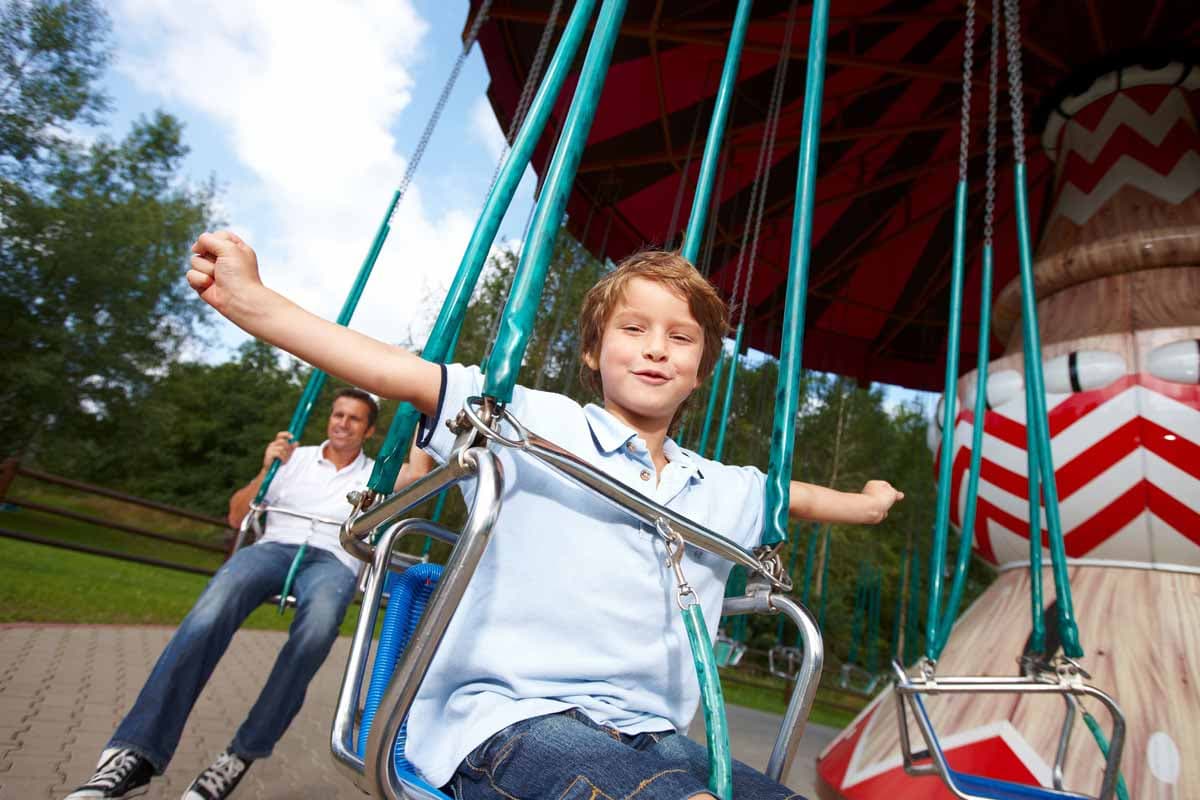 Die Freizeitparks entlang der A7 liegen gleich in der Nähe