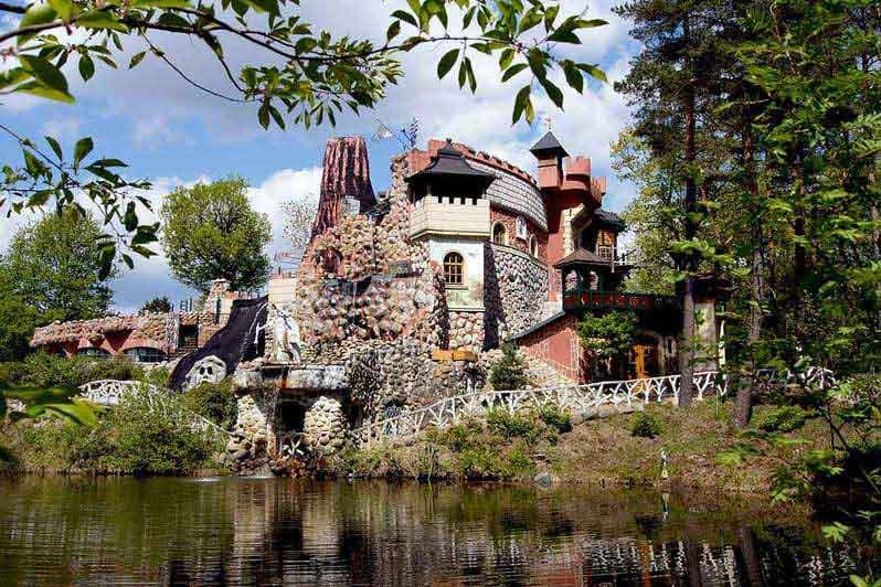 Iserhatsche Bispingen eine ungewöhnliche Sehenswürdigkeit in der Lüneburger Heide