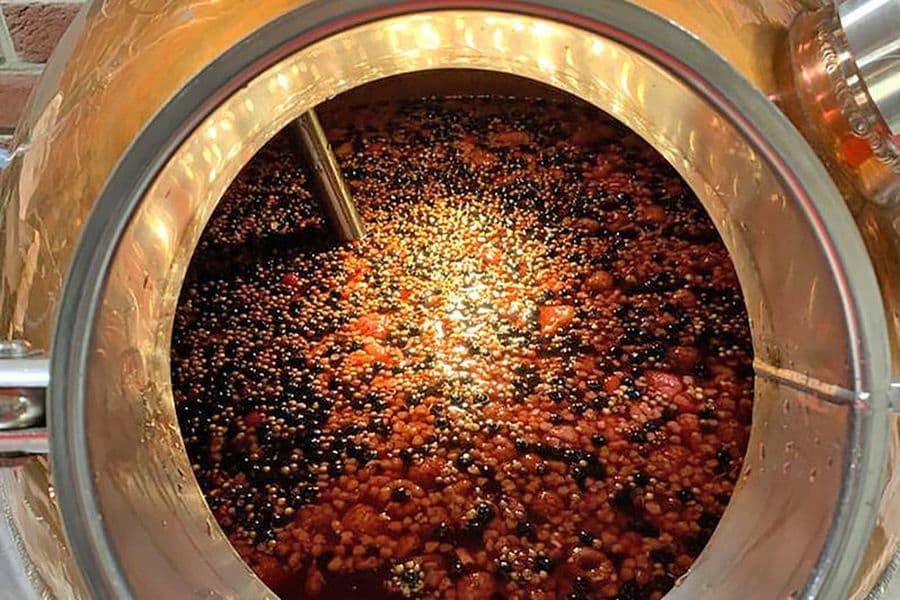 Handverlesene Botanicals für den Heide Gin