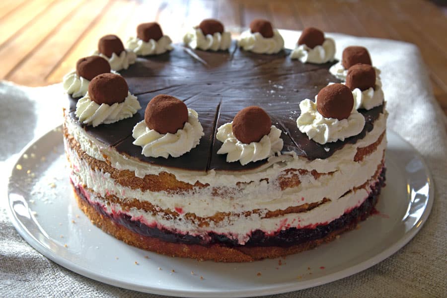 Rezept Kartoffeltorte mit Marzipan aus der Lüneburger Heide