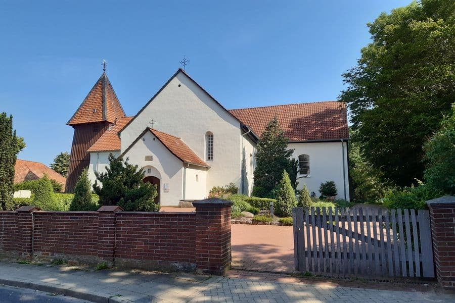 sehr schöne, alte Kirche