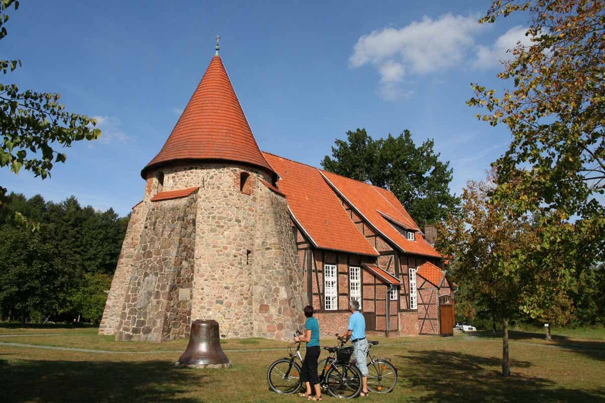 Die St.-Remigius-Kirche in Suderburg