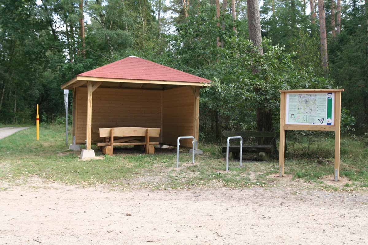 Schutzhütte und Rastplatz bei Deutsch Evern