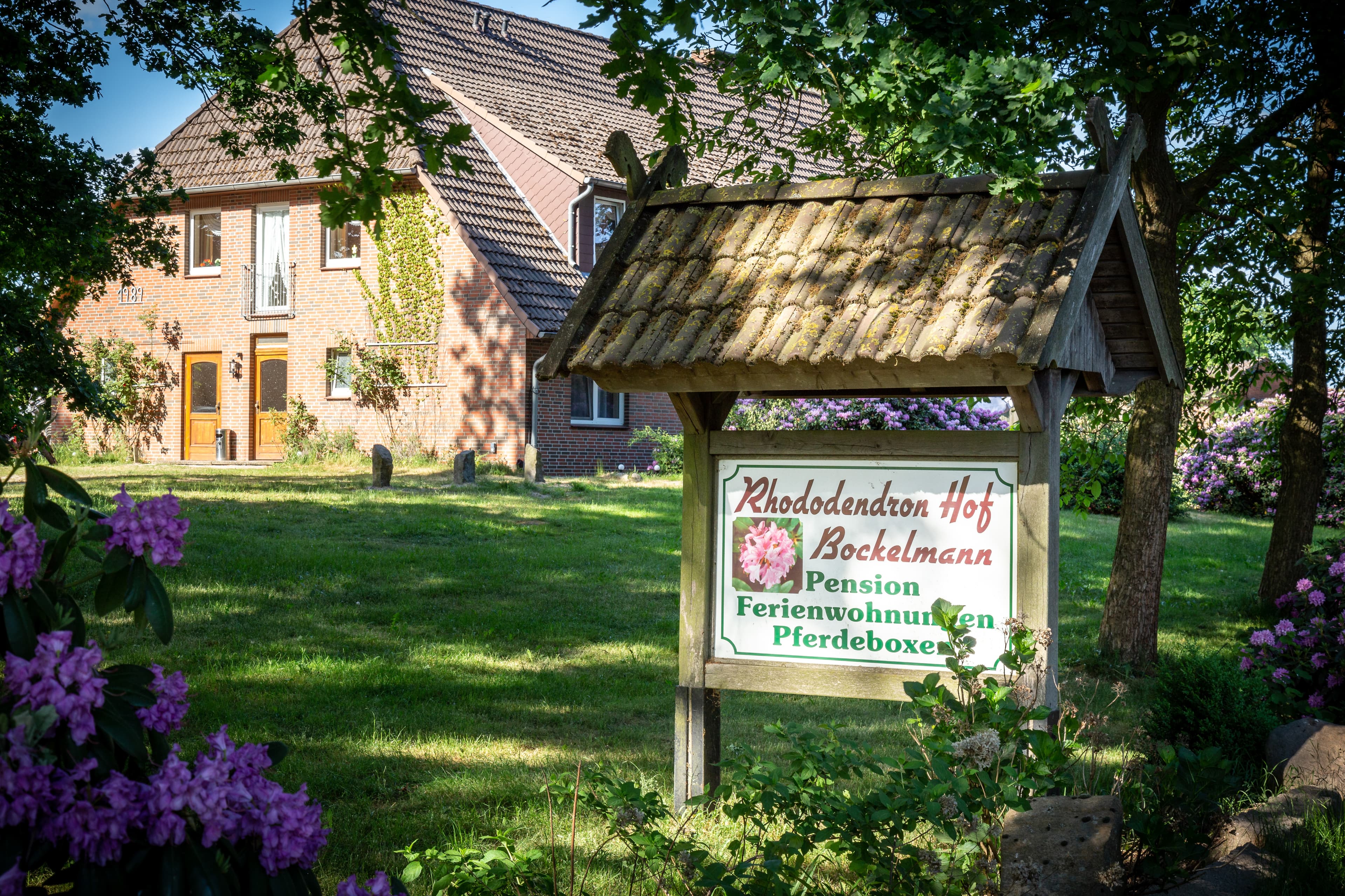 Außenansicht des Rhododendronhof Bockelmann in Bispingen