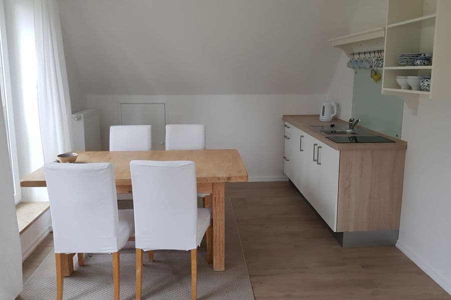 Wohnküche mit Pantryküche im OG des Ferienhauses Bendestorf