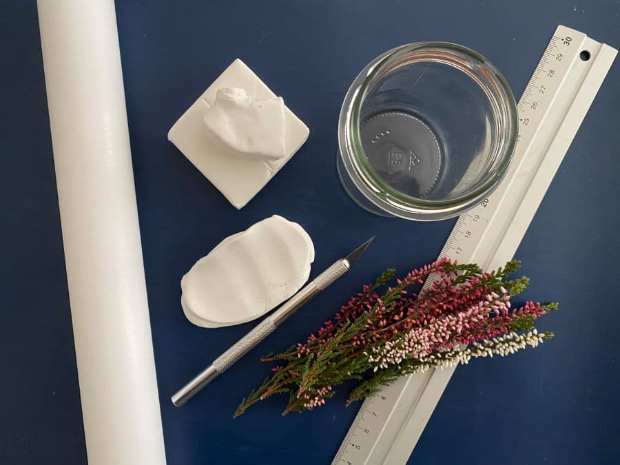 Material für ein Teelicht mit Lüneburger Giebeln aus Modelliermasse