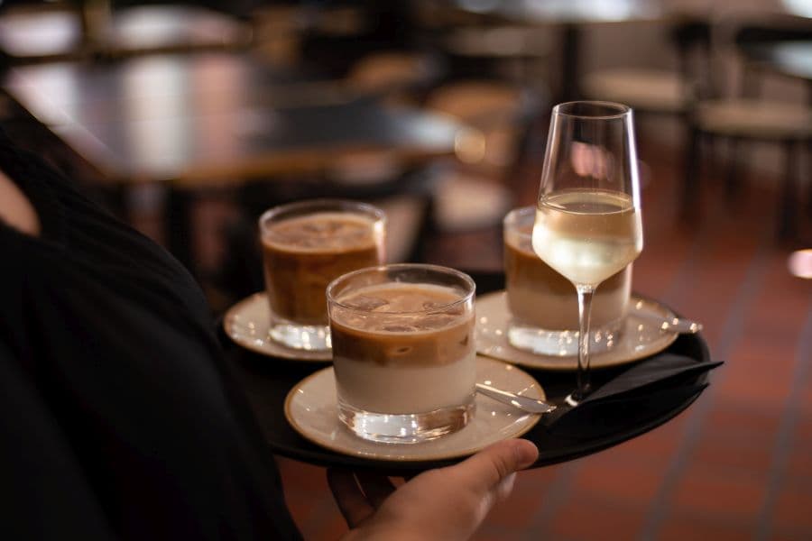 Kaffee im Café im Glockenhof in Lüneburg