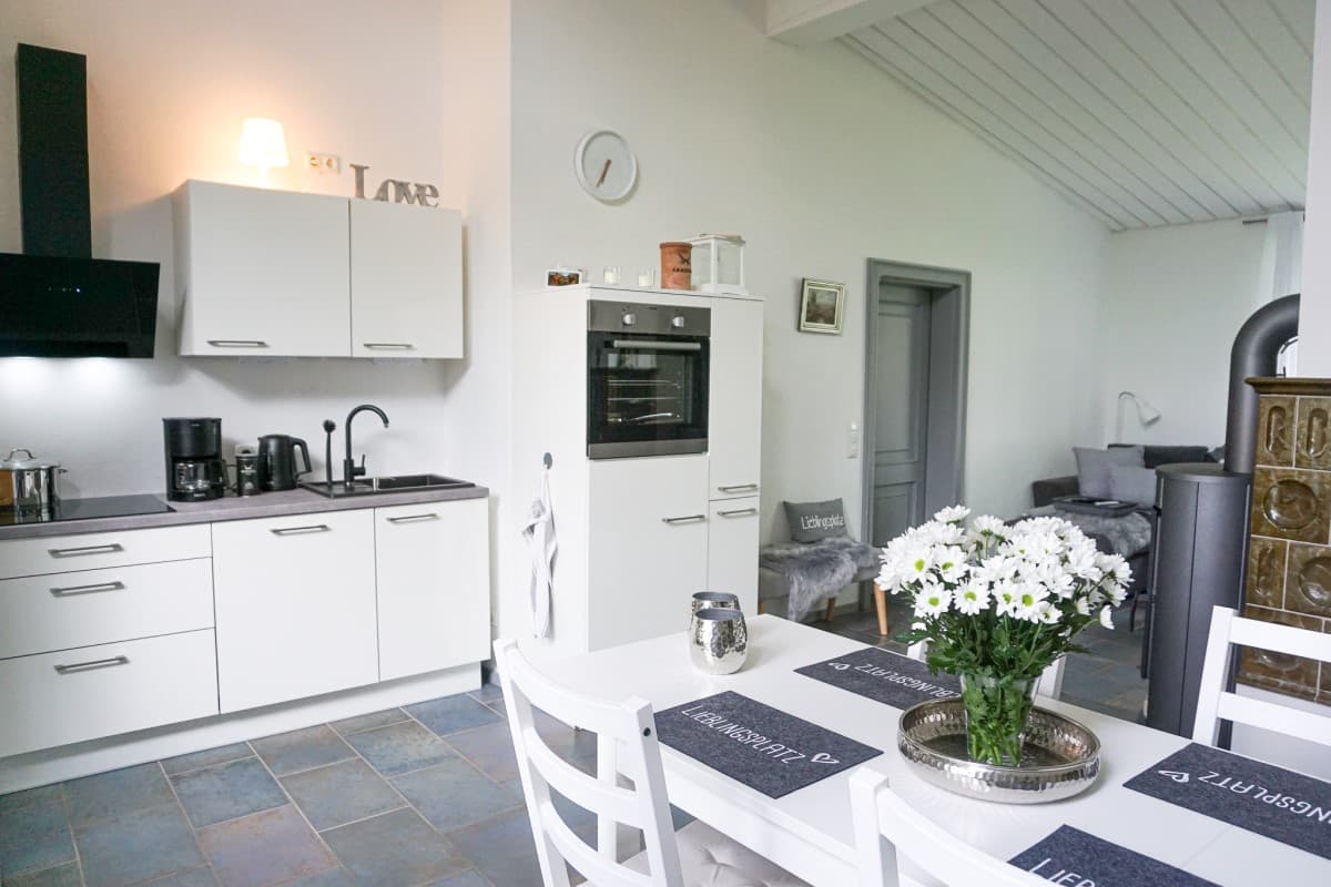 Offene Wohnküche in der Ferienwohnung Nina in Egestorf