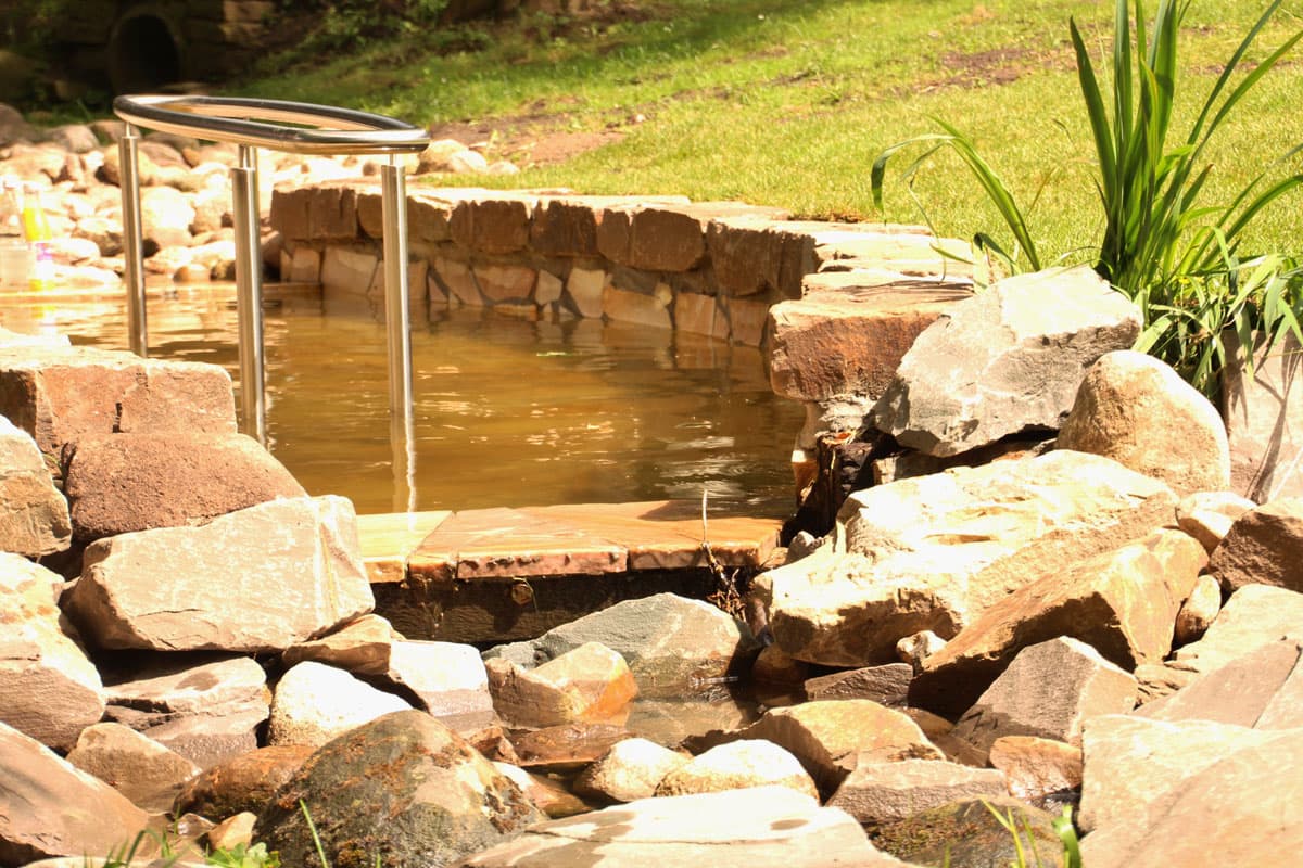 Kneippbecken, Wassertreten