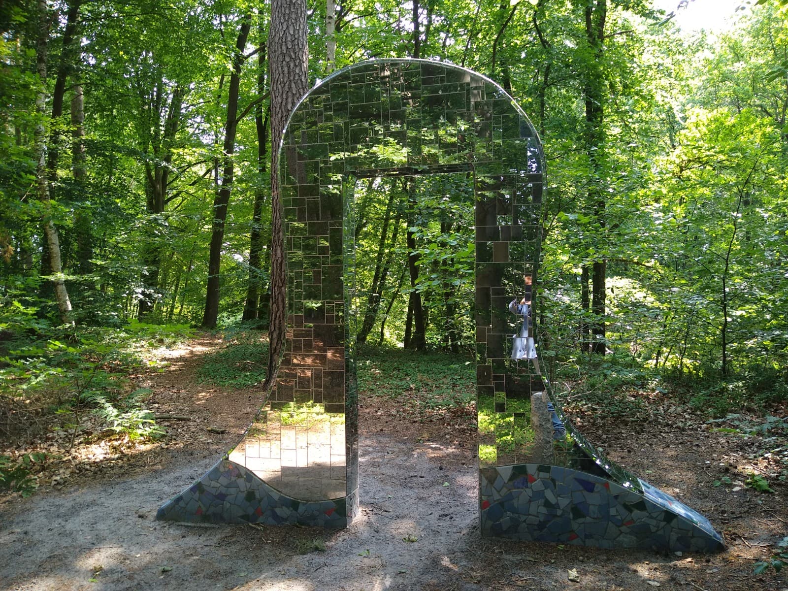 Spiegeltor in dem Park Allerhop in Bad Fallingbostel