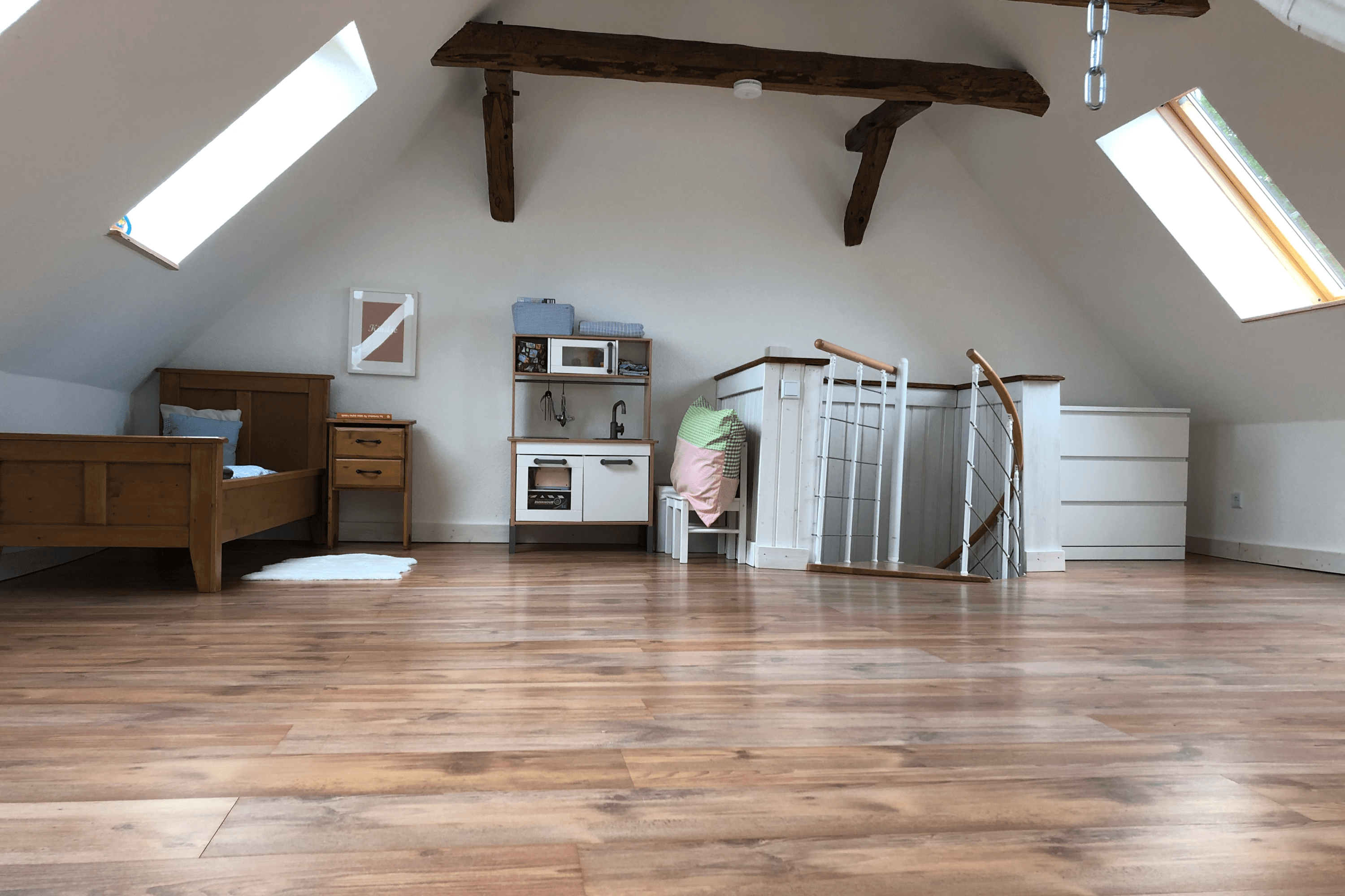 Raum oben in dem Ferienhaus Lütt hus in Wietze