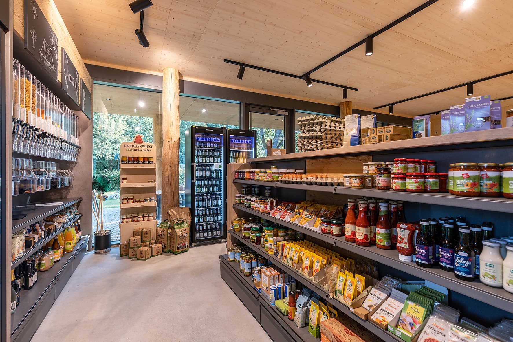 Hier können Sie ihre letzten Besorgungen tätigen.